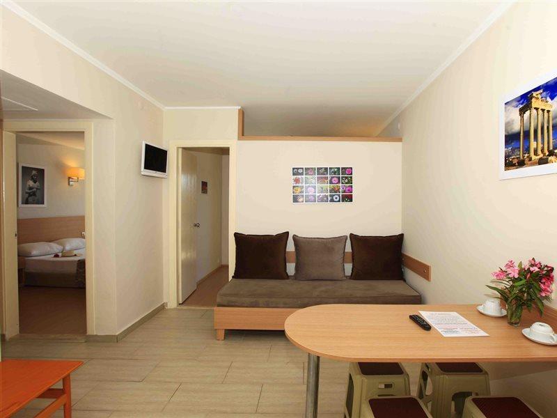 Sun City Apartments & Hotel Сиде Экстерьер фото